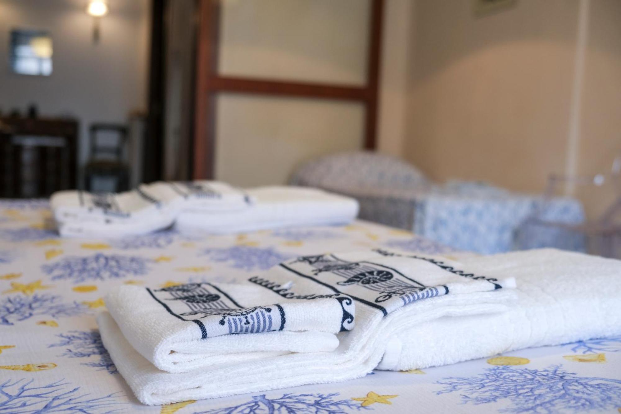 Casa Vacanze Anna E Bruno 살레르노 외부 사진